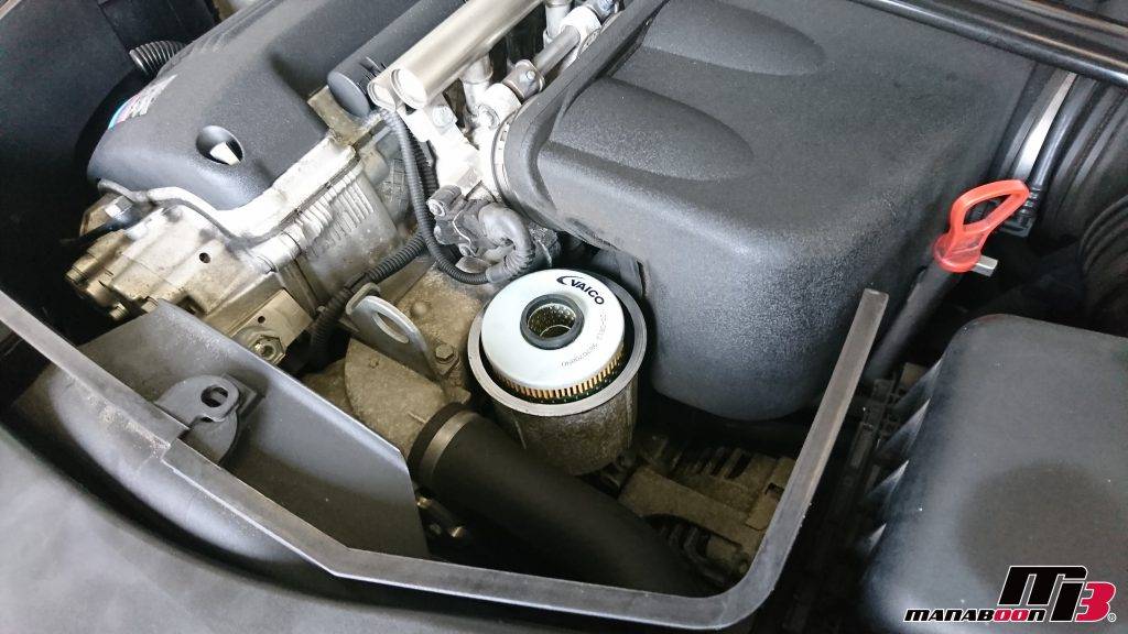 BMW M3(E46)オイルフィルター交換画像