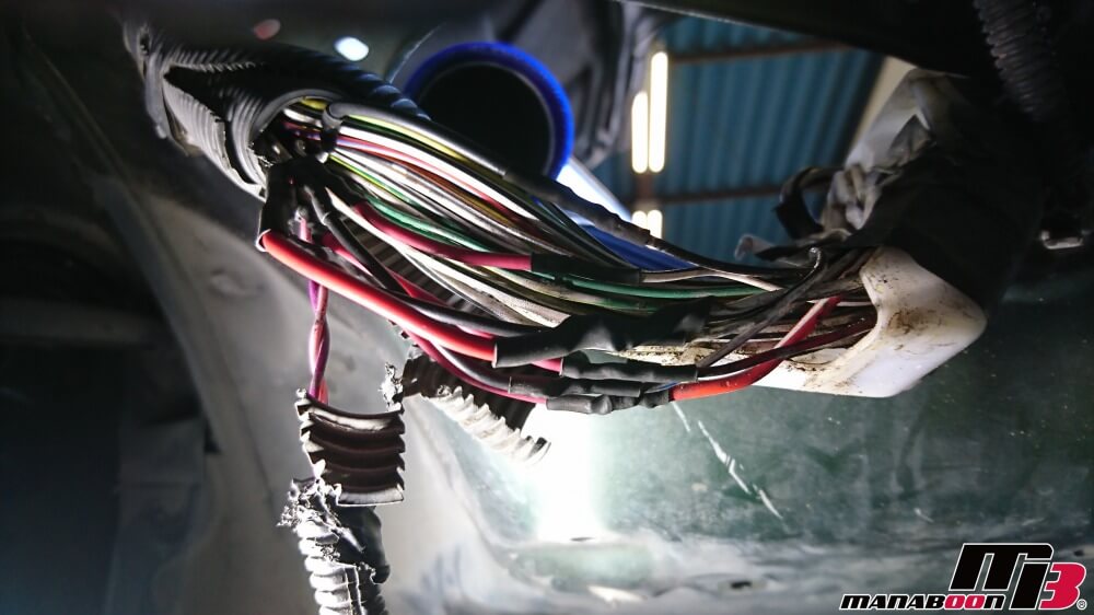 マーク2(JZX100)ヘッドライト修理の画像